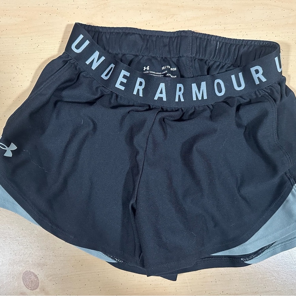 Under Armour Women’s Black Athletic Shorts with Gray Trim